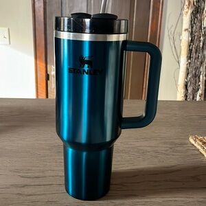 Stanley 40 ounce balsam glow Tumblr